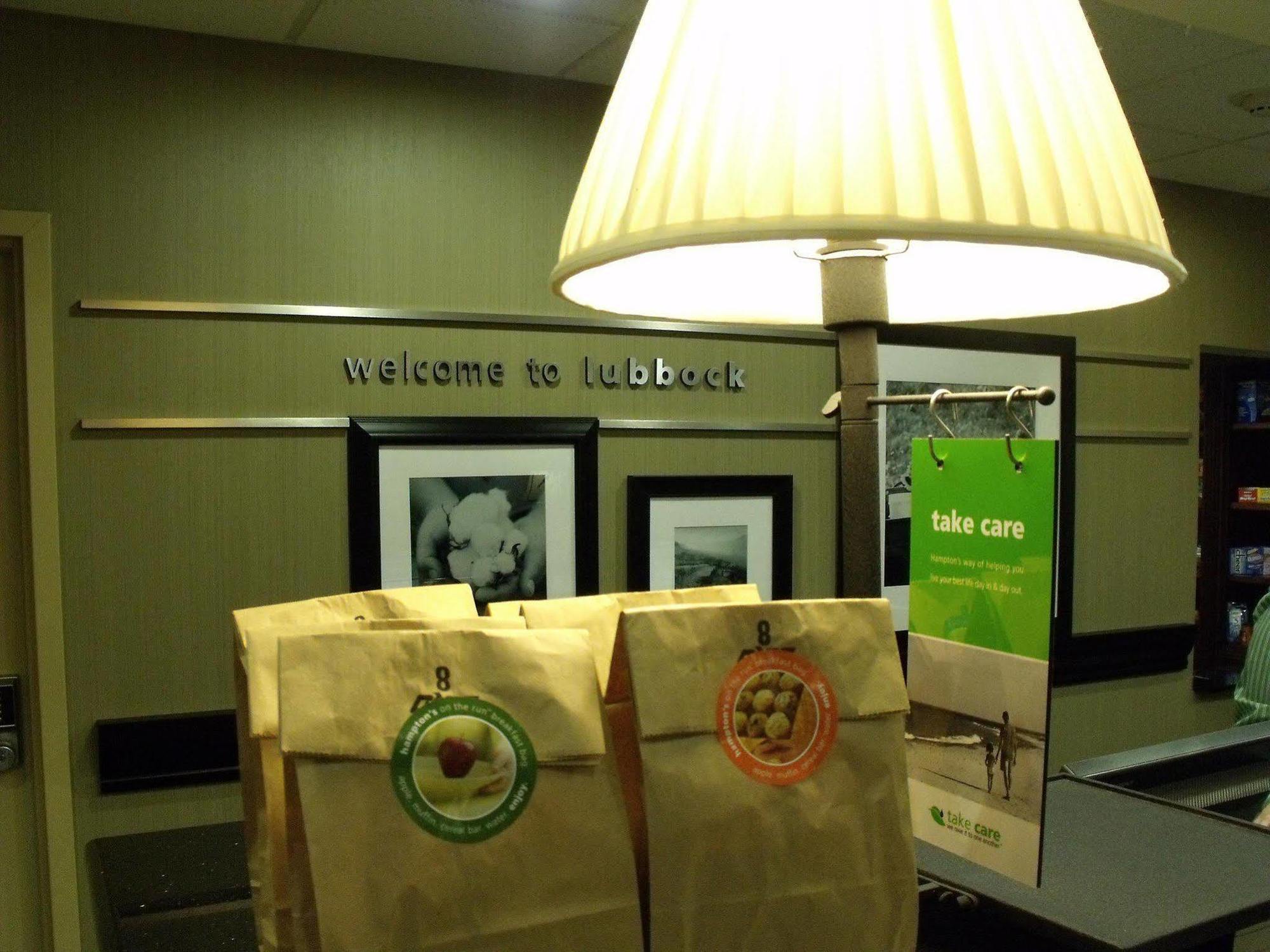 Hampton Inn & Suites Lubbock Interiør billede